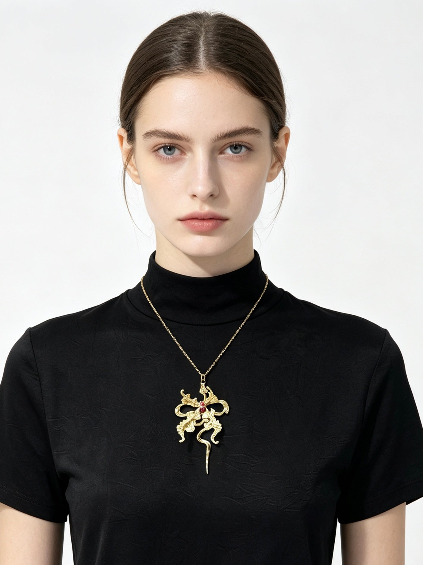 Elegant Bow Statement Pendant Necklace