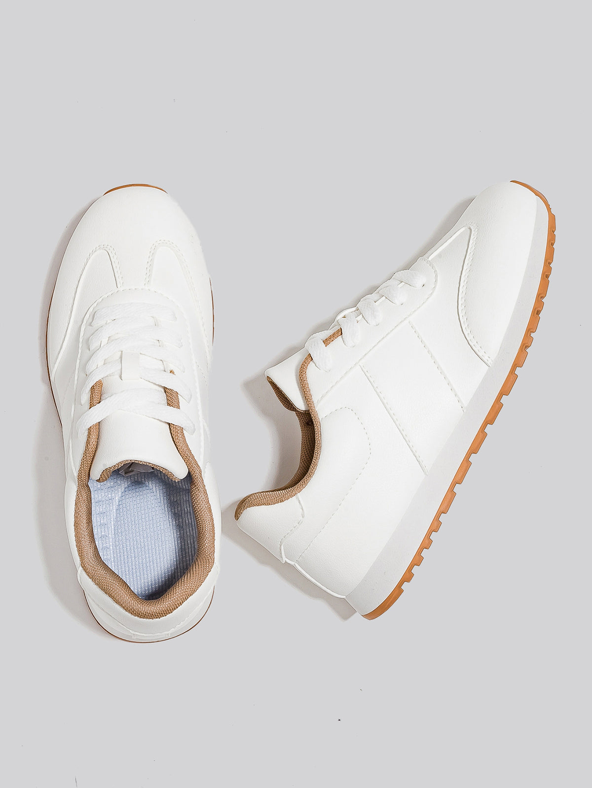 Minimalist Lightweight Sneakers