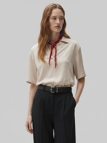 MO&Co.Polo V-neck Blouse