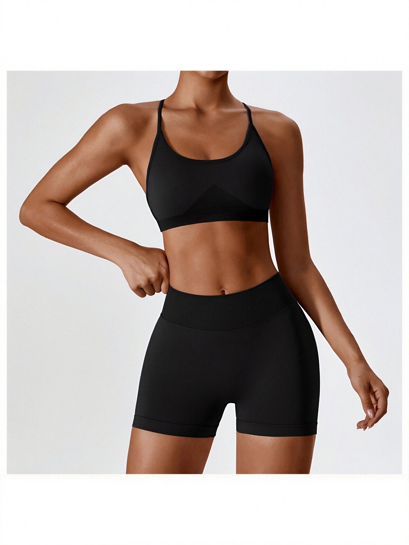 Round Neck Panel Sports Bra