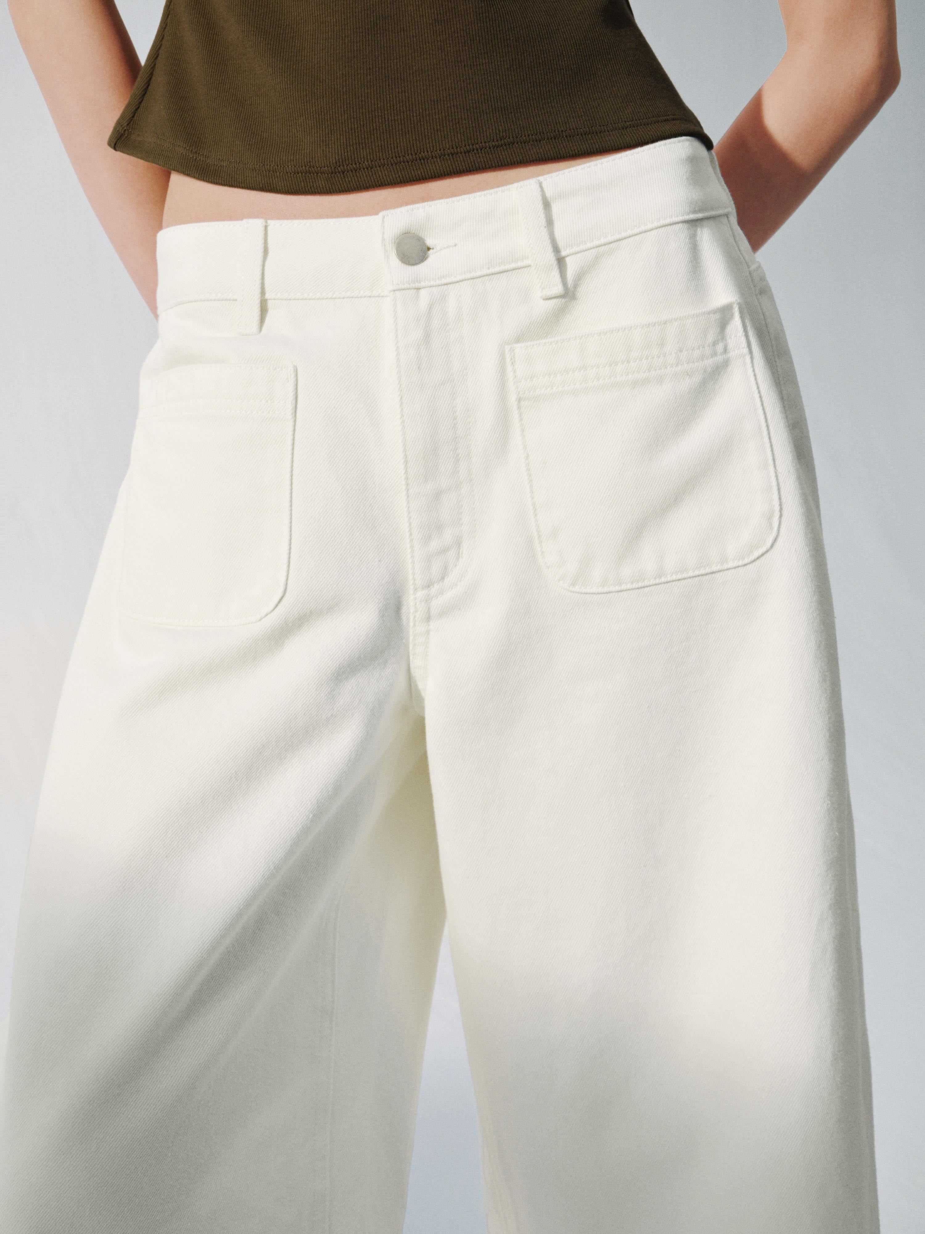 Patch Pocket Cropped Jeans