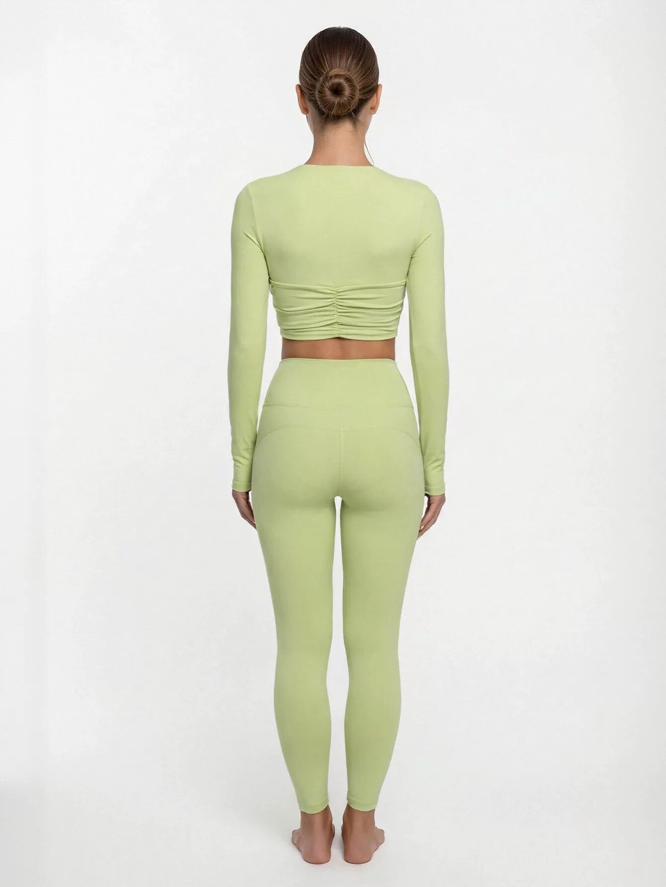 Seamless Twist Front Long Sleeve Tee