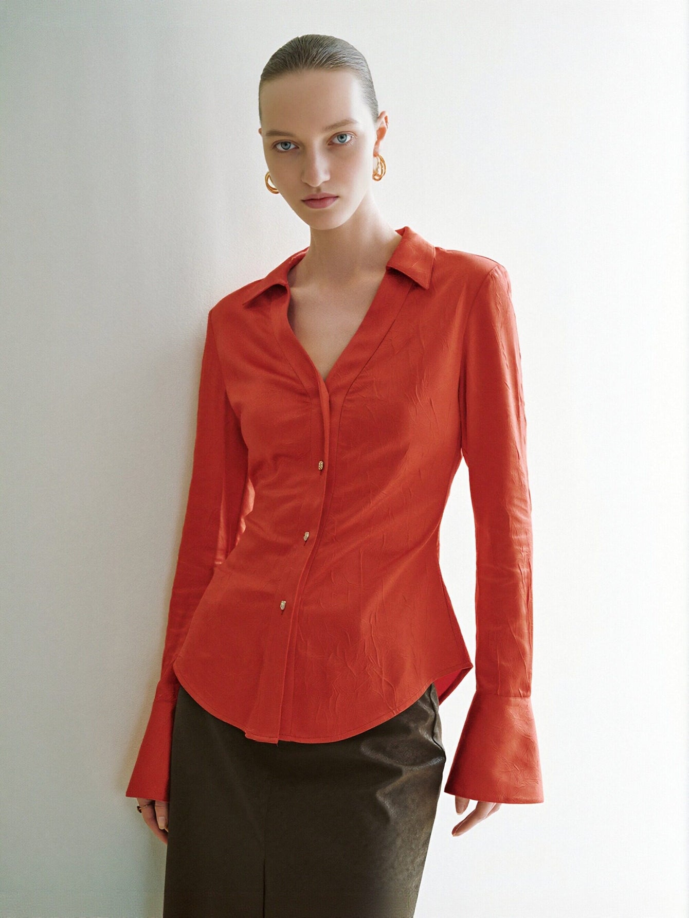 Urban Revivo Skinny V-Neck Shirt-Orange