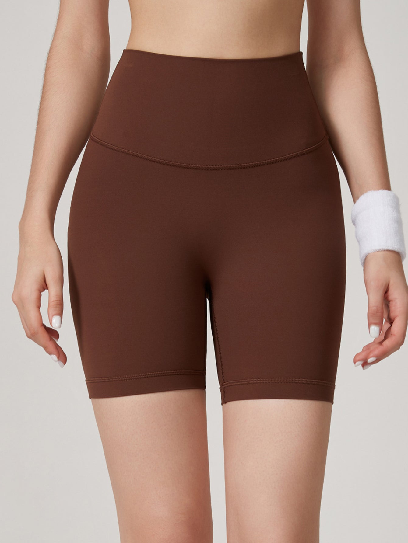 High-Waisted Breathable Sporty Yoga Shorts-Butternut