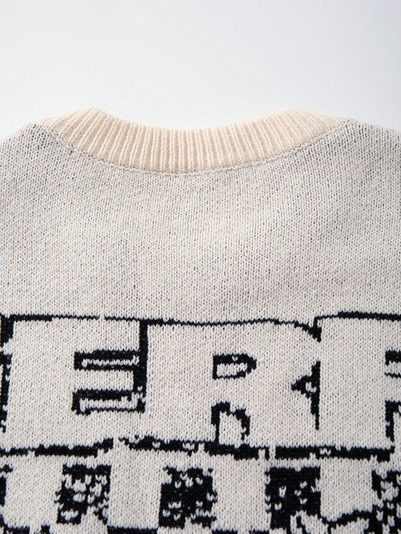 Oversized Graphic Snowman Christmas Sweater
