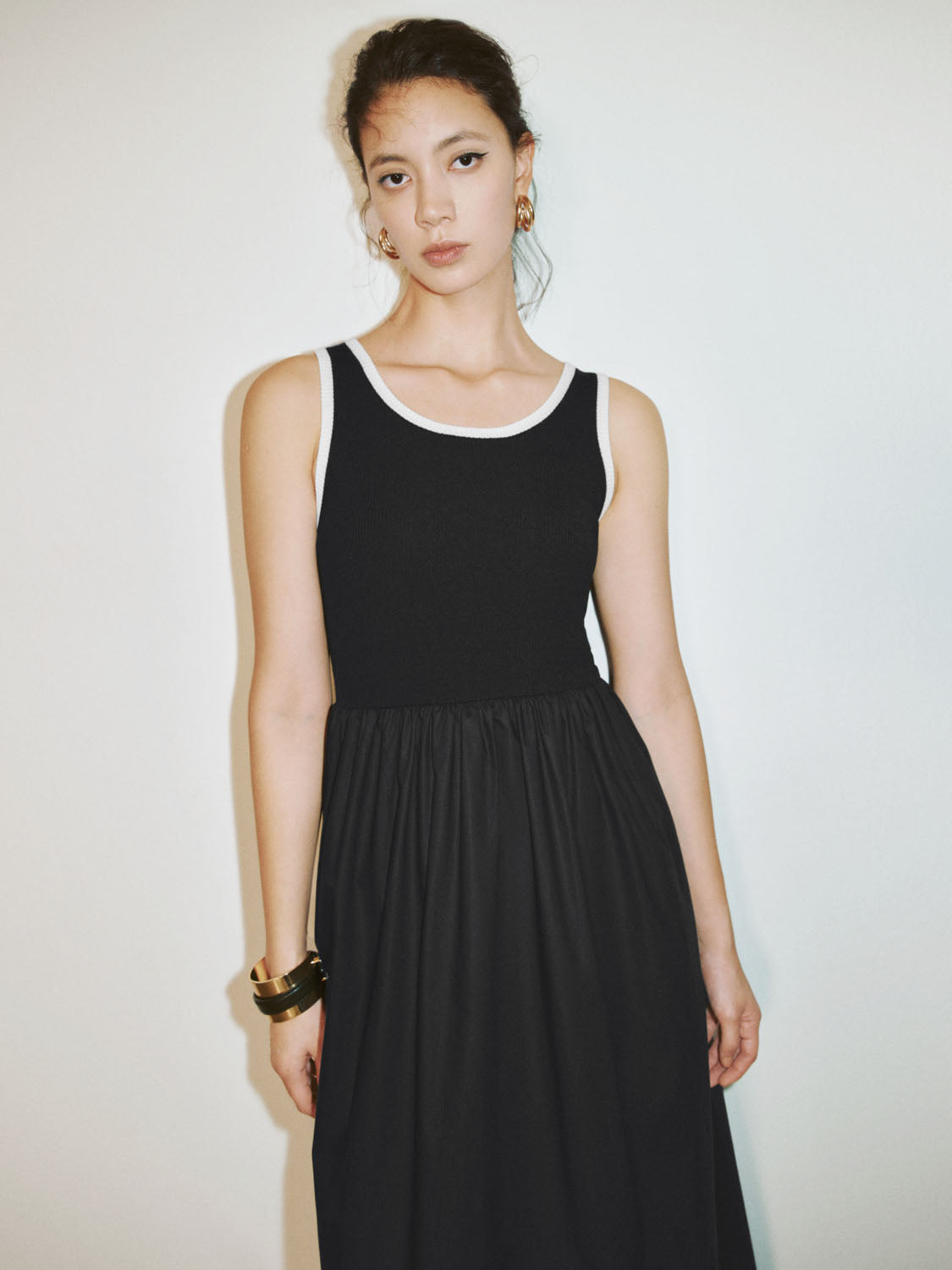 Urban Revivo Knitted Sleeveless Dresses-White