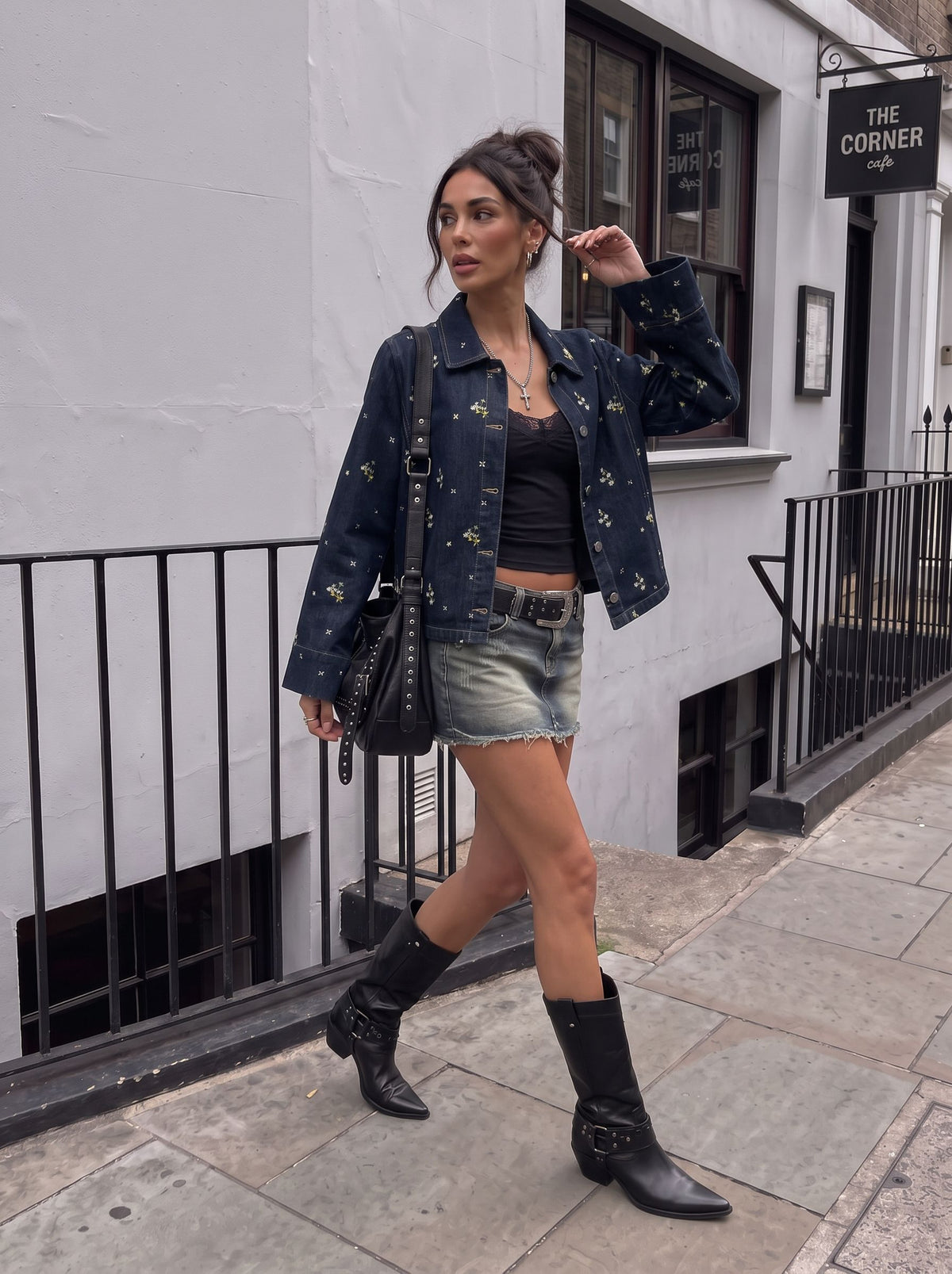 Floral Embroidered Relaxed Denim Jacket