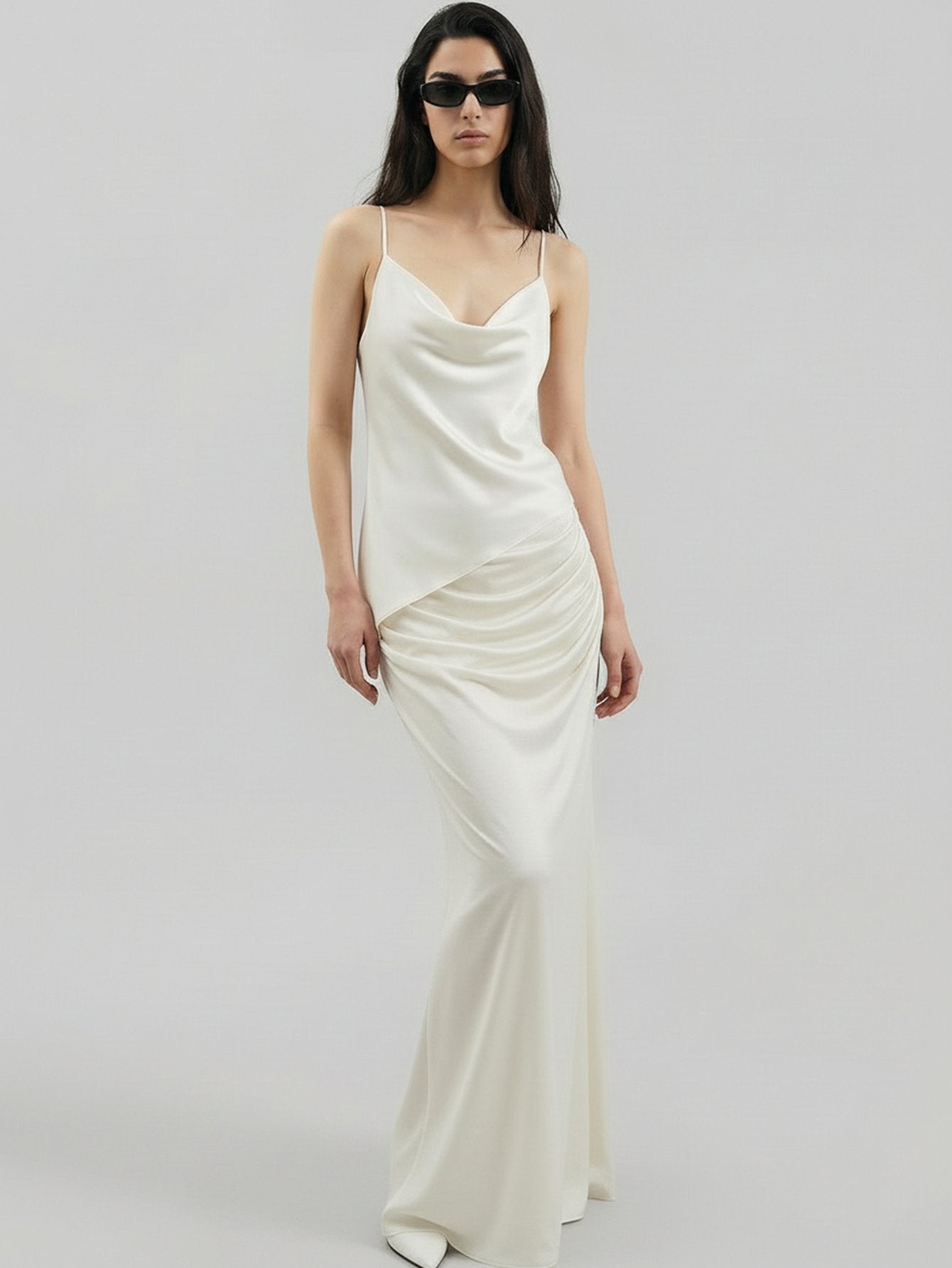 SAÏA Draped Mermaid-Hem Elegant Midi Skirt-White