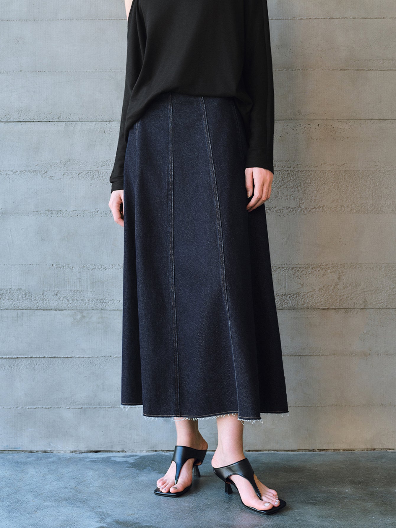 Urban Revivo Midi Denim Skirt-Indigo