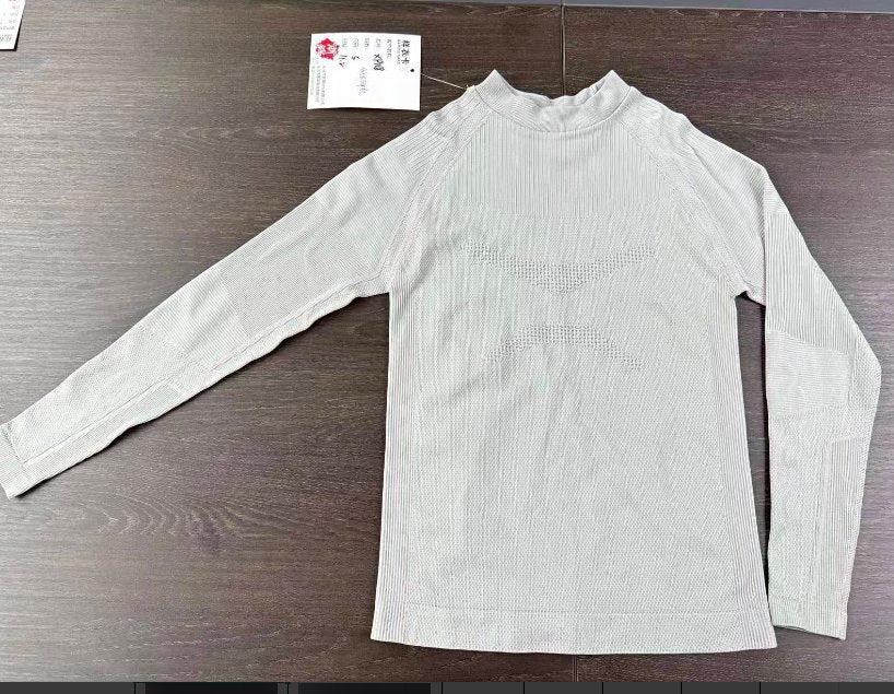 Seamless Breathable Long Sleeve Yoga Shirt