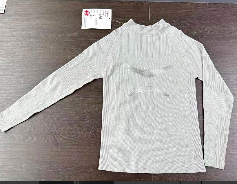 Seamless Breathable Long Sleeve Yoga Shirt