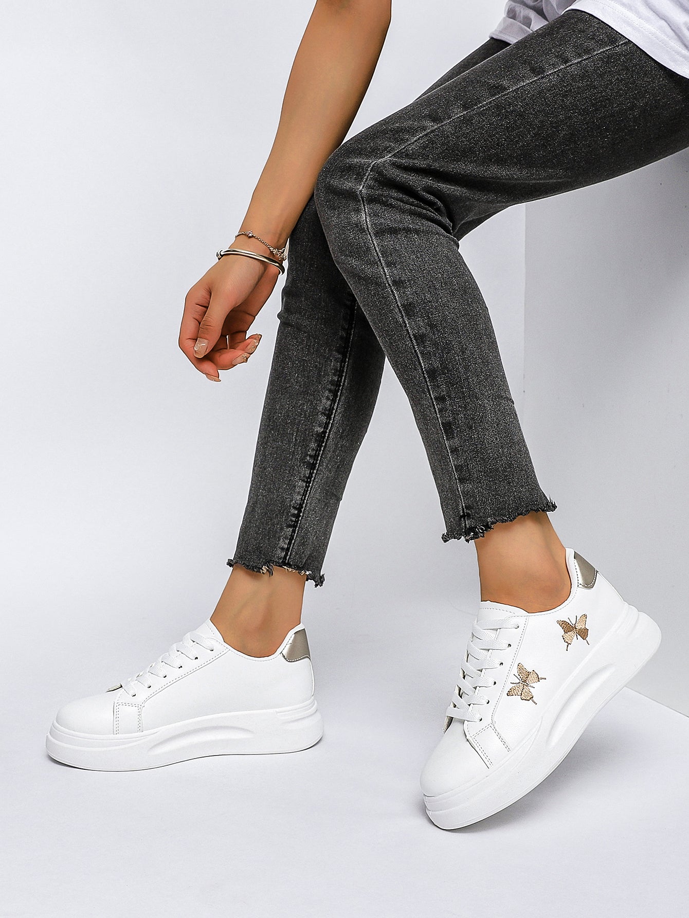 Butterfly Embroider Minimalist Fashion Shoes