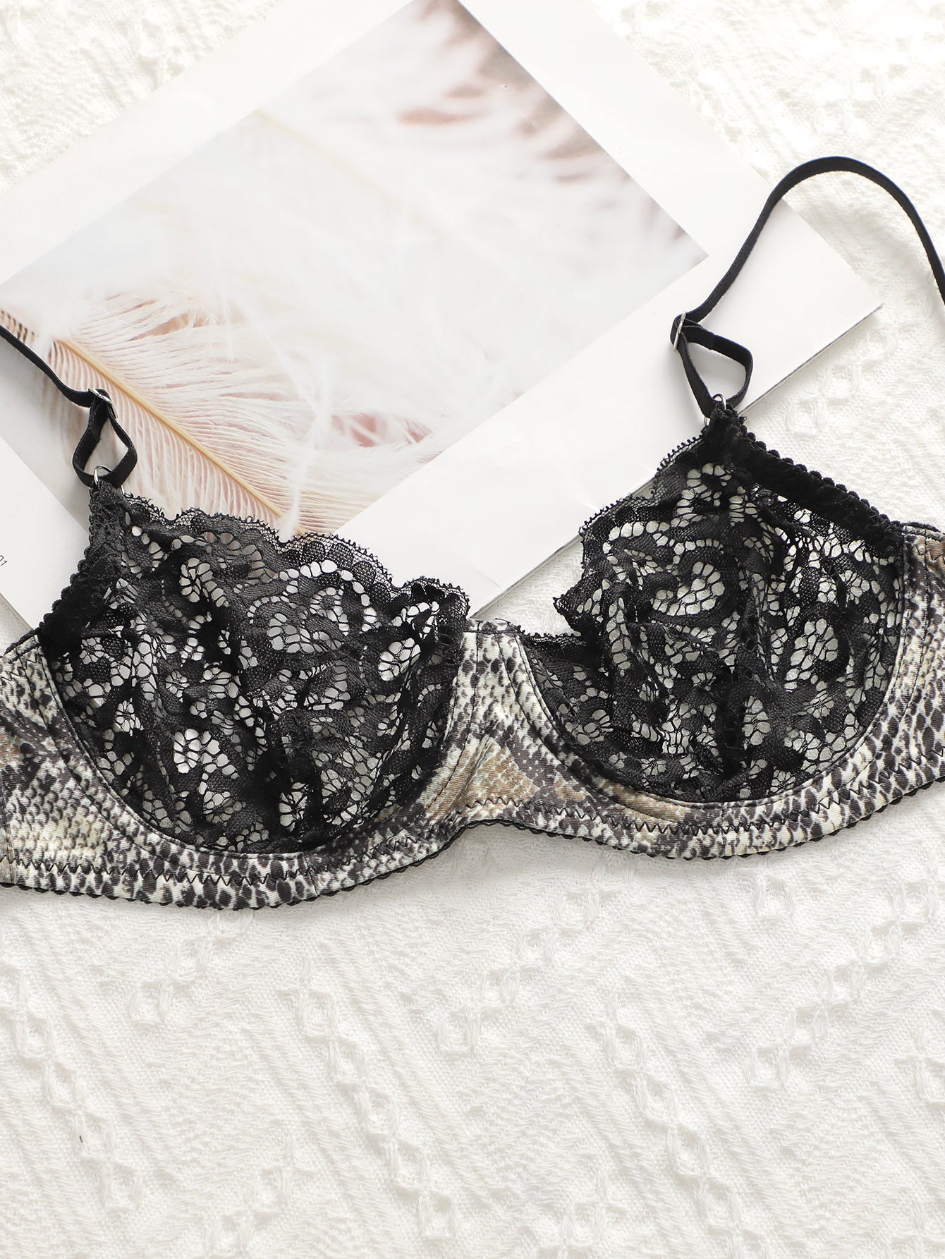 Sexy Lace Underwire Lingerie Set