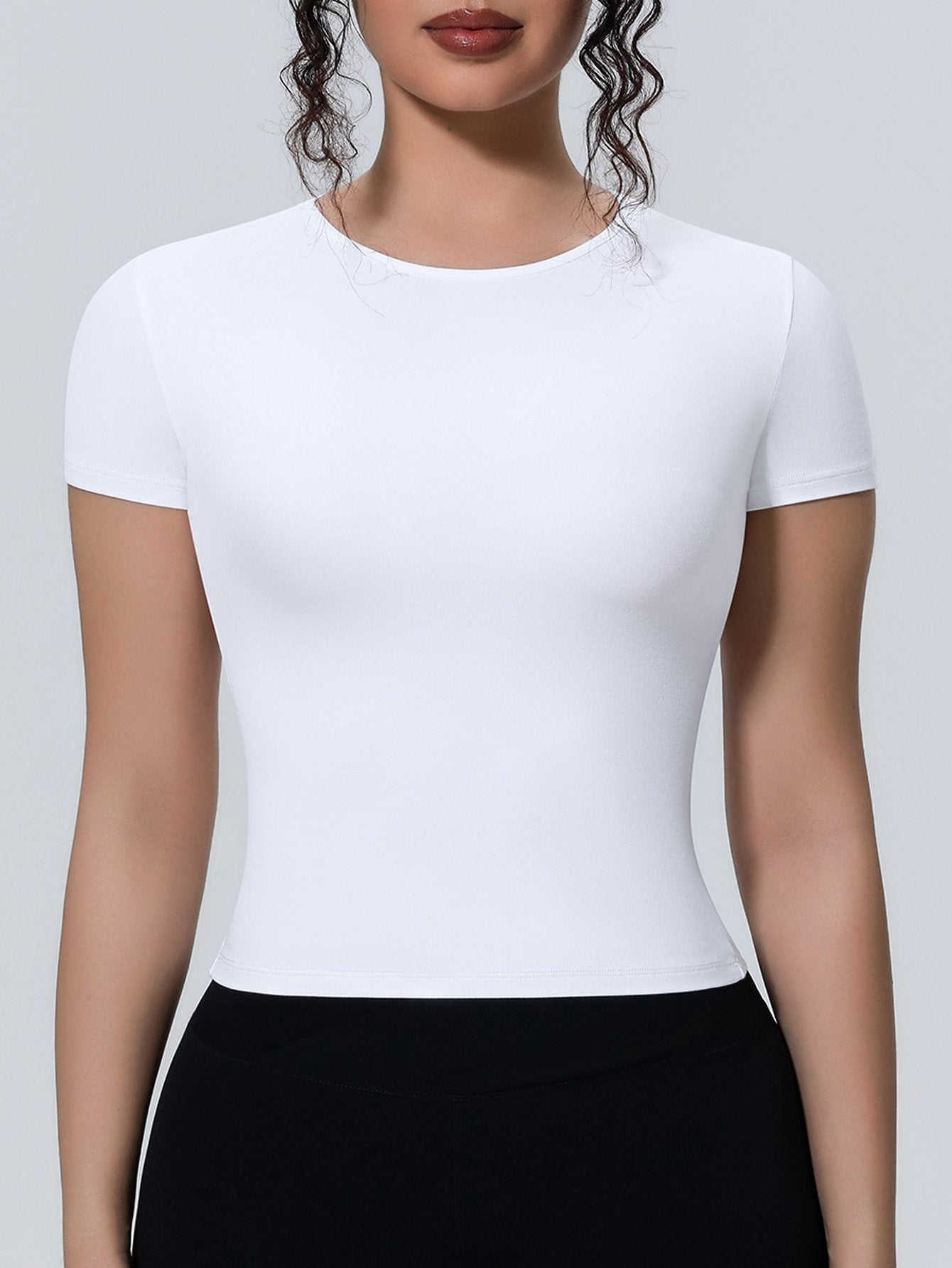 Seamless Stretchy Slim Fit Athletic Tee