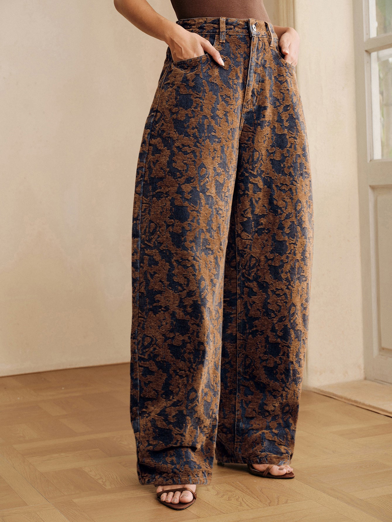 High Waisted Floral Print Jeans