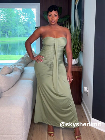 Strapless Ruched Detail Elegant Maxi Dress