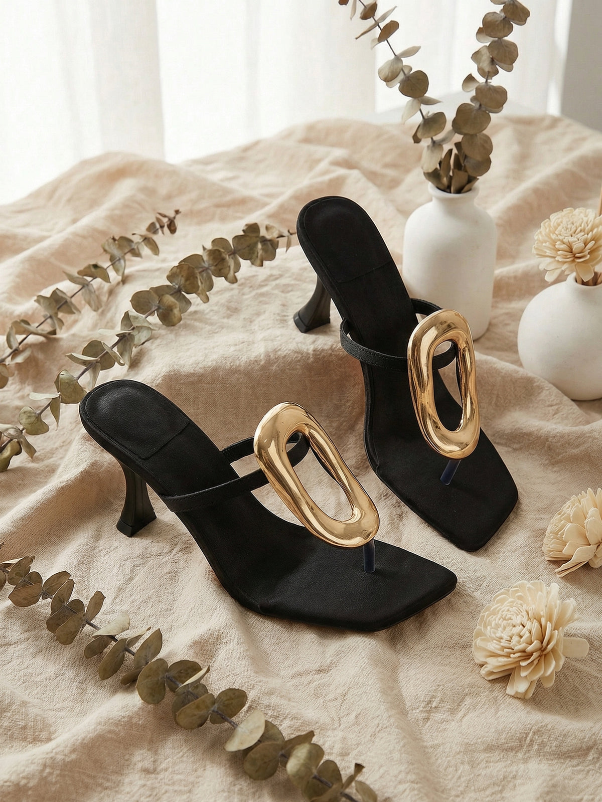 Geometric Metallic Detail Square-Toe Slingback Modern Sandals