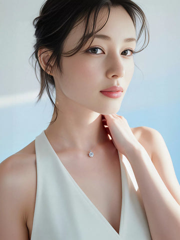 Minimalist Invisible Floating Diamond Necklace