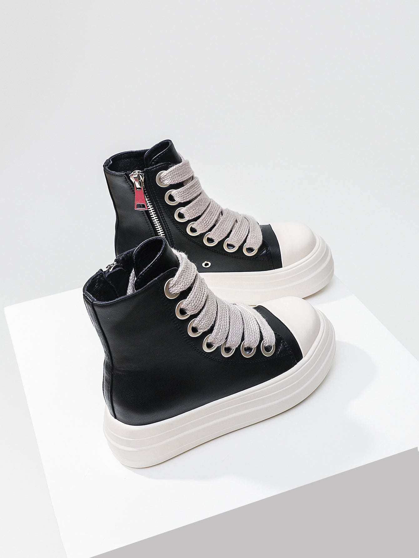 Chunky Platform Zip-Detail Edgy Boots[Note:Runs Small,Go One Size Up]