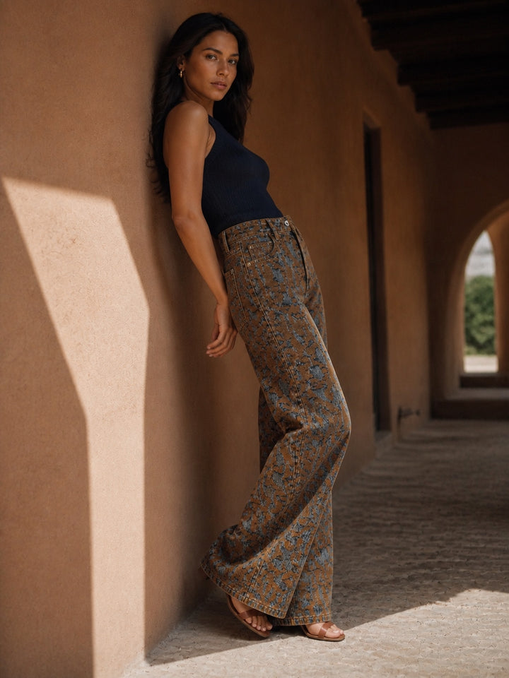 High Waisted Distressed Pattern Jeans