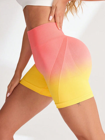 Seamless Fitted Stylish Yoga Shorts