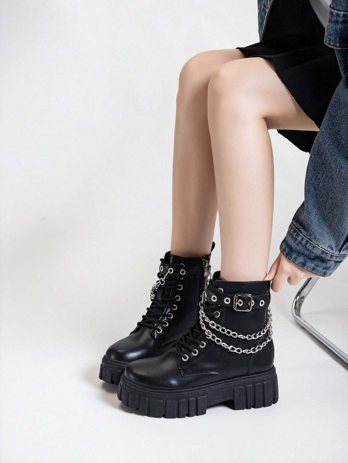 Chunky Sole Chain Detail Combat Boots-Black